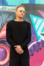 men's long sleeve tee in black