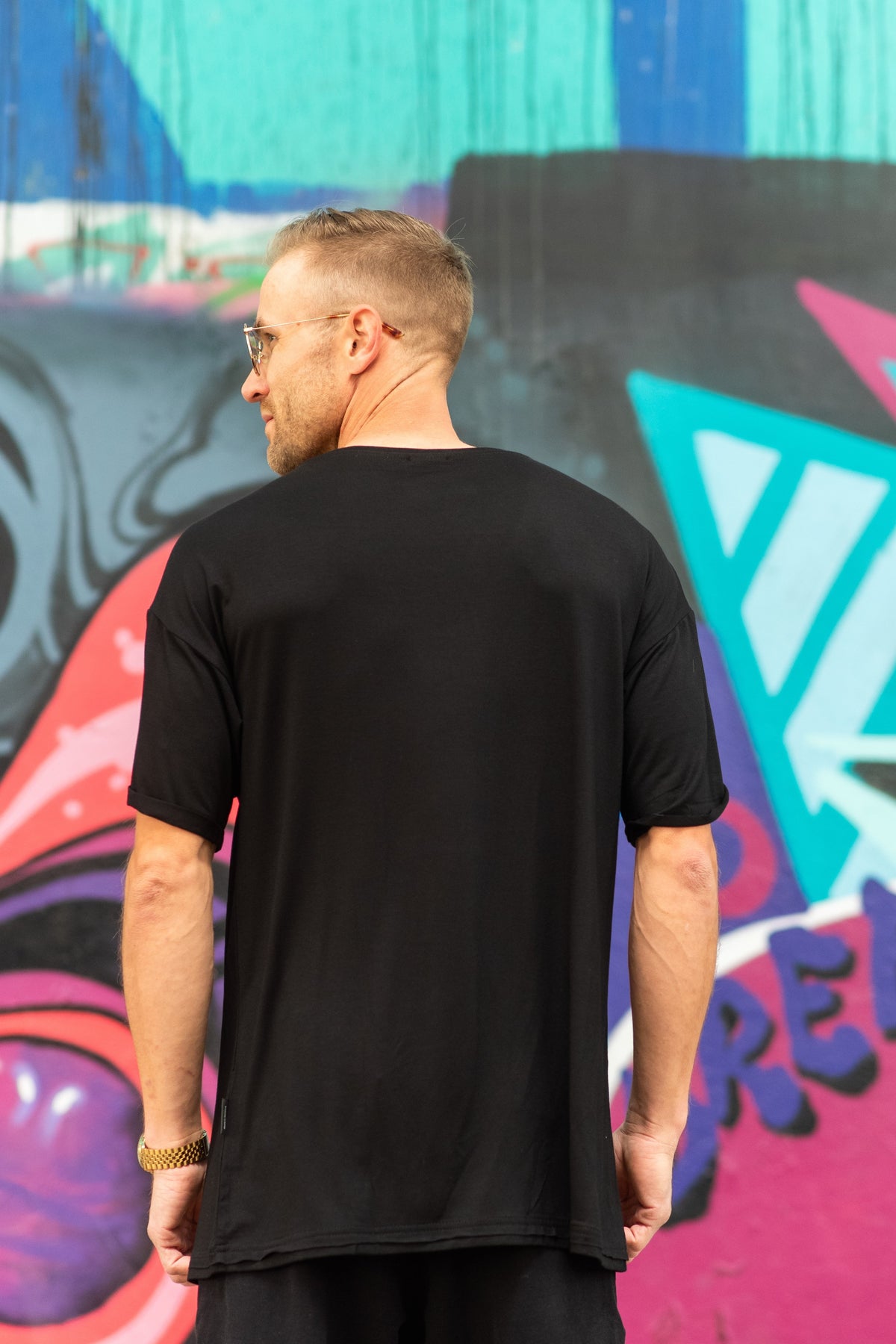 relax fit tee in black, men's