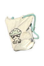 berneez canvas tote with mint rope straps